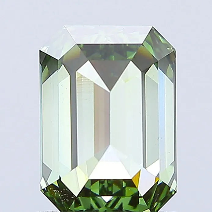 1.56ct Emerald Lab Grown Diamond (Colour Fancy Vivid Green, Clarity VS1, IGI Certified)