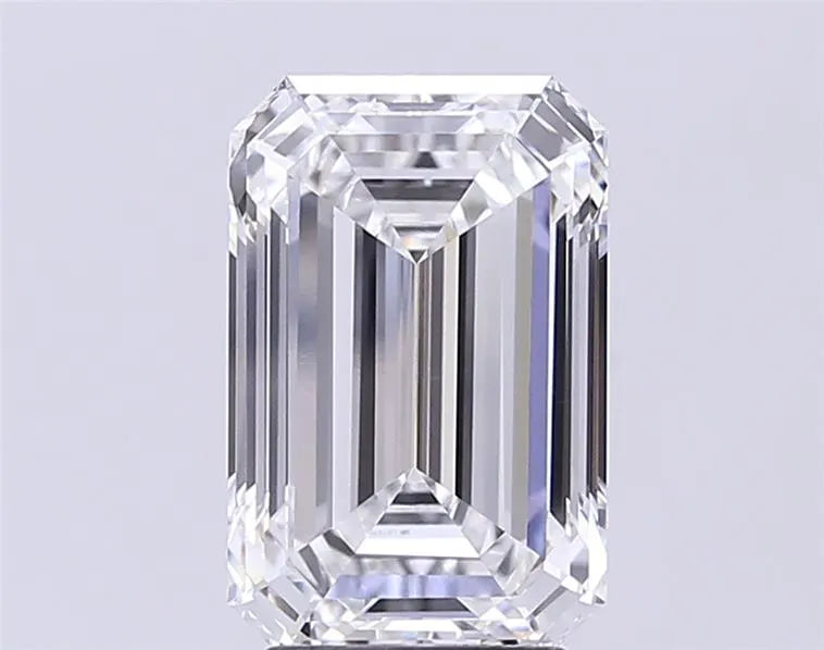 4.08ct Emerald Lab Grown Diamond (Colour E, Clarity VVS2, IGI Certified)