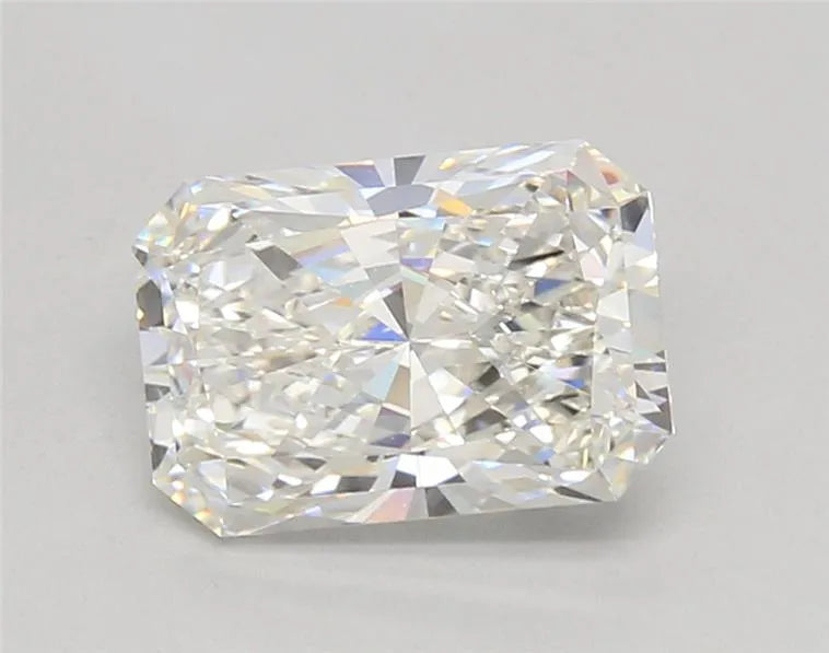 2.44ct Radiant Lab Grown Diamond (Colour F, Clarity VVS2, IGI Certified)
