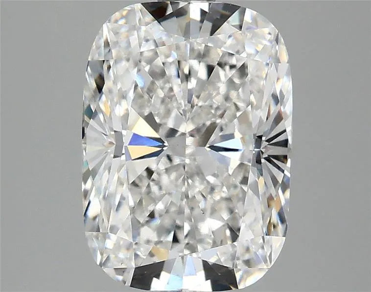 2.96ct Cushion modified Lab Grown Diamond (Colour E, Clarity VS1, IGI Certified)