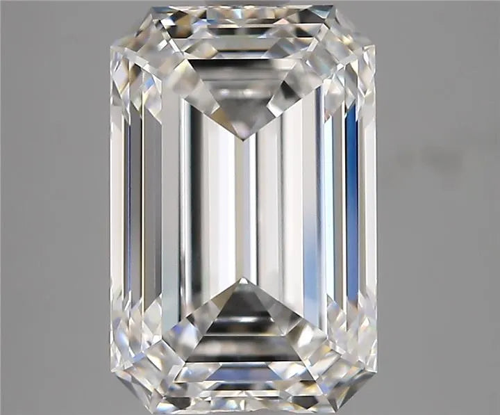 4.24ct Emerald Lab Grown Diamond (Colour D, Clarity VVS1, IGI Certified)