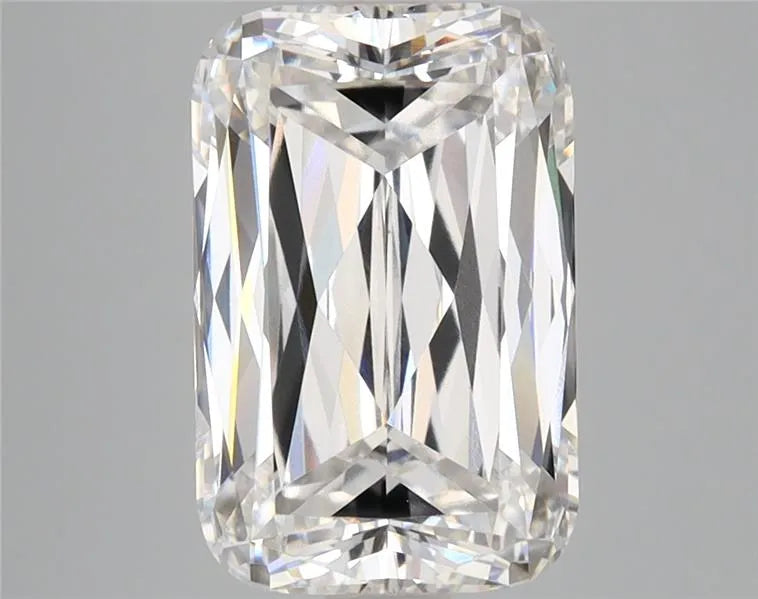 4.07ct Cushion modified Lab Grown Diamond (Colour E, Clarity VVS2, IGI Certified)
