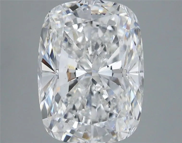 4.01ct Cushion modified Lab Grown Diamond (Colour D, Clarity VS2, IGI Certified)