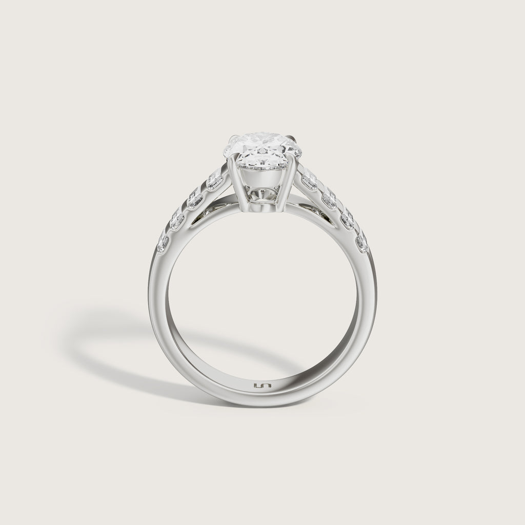 Lumi Oval Baguette Solitaire