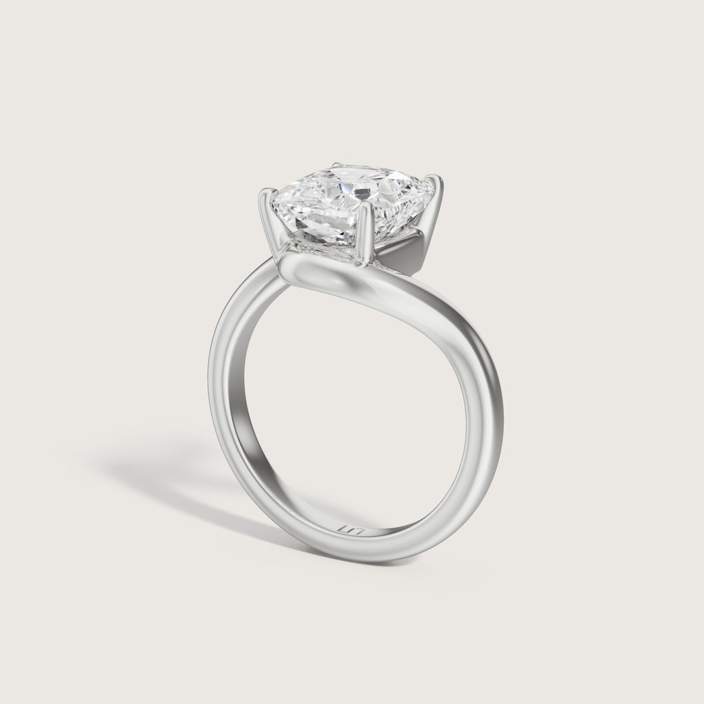 Isola Cushion Solitaire