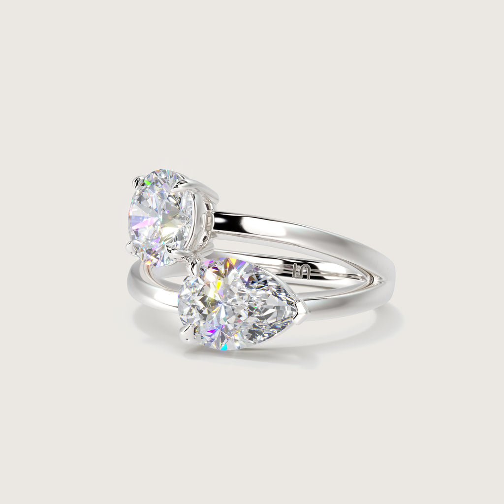 Aura Toi-et-Moi Round Pear Two Stone