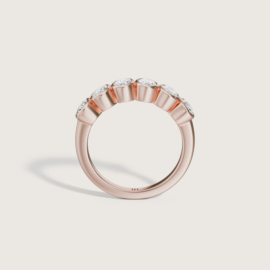Ellipse Ring | Bezel Set Diamond