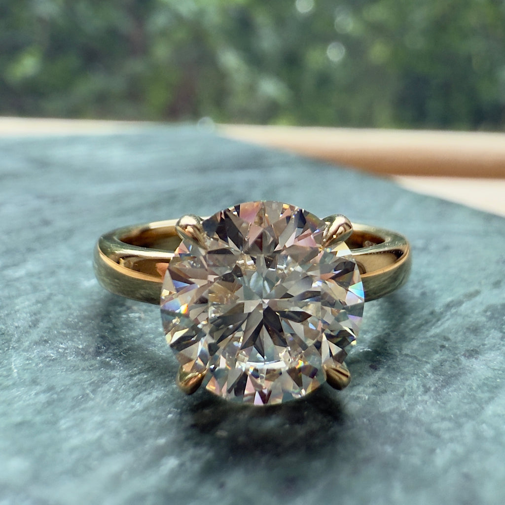 Cinch_Round_Brilliant_Ring