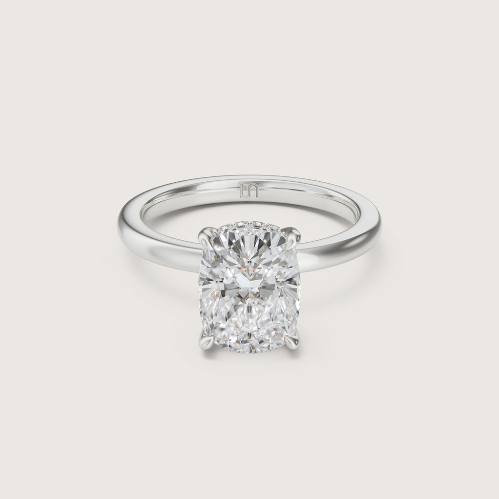 Lido_Solitaire_White_Gold_Platinum_Cushion