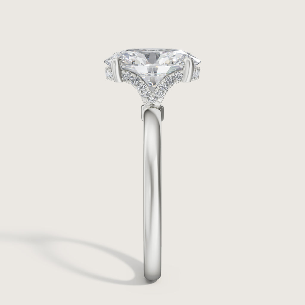 Lido_Solitaire_White_Gold_Platinum_Oval