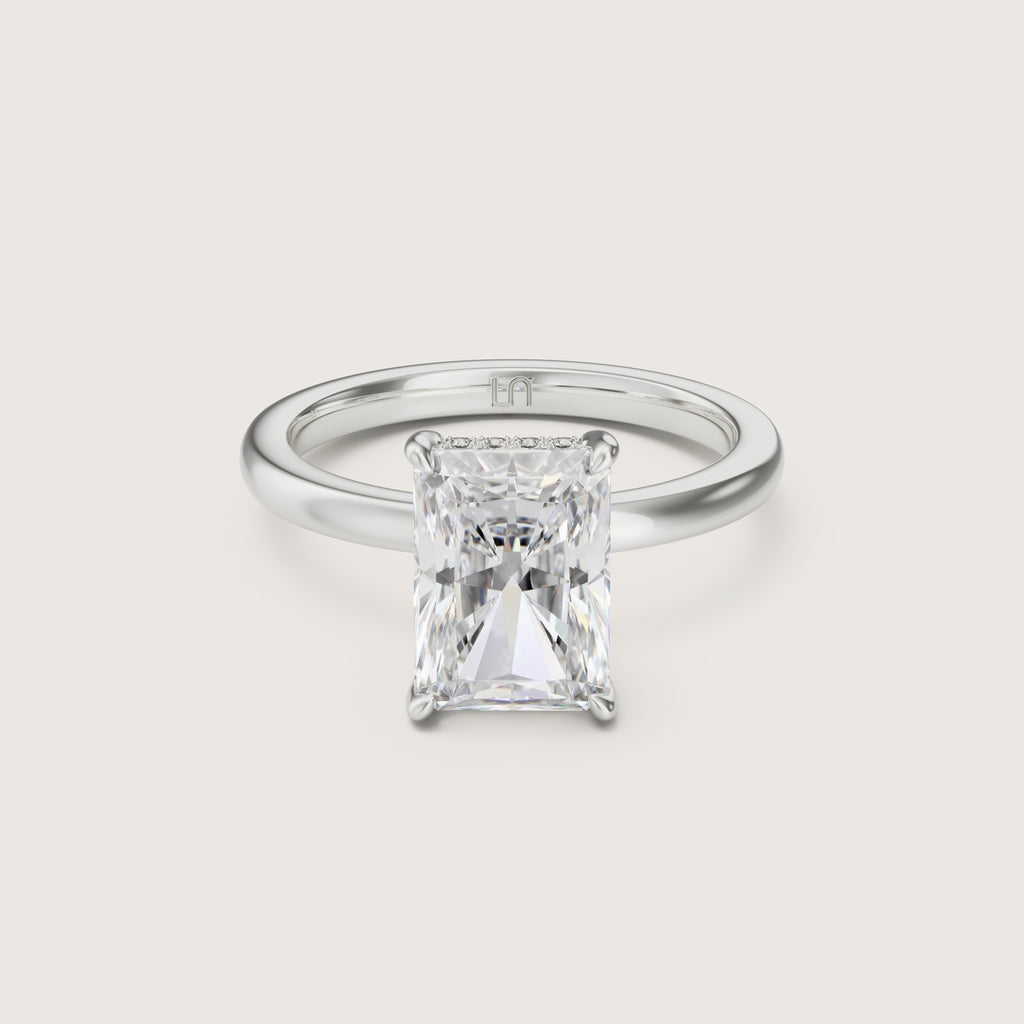 Lido_Solitaire_White_Gold_Platinum_Radiant