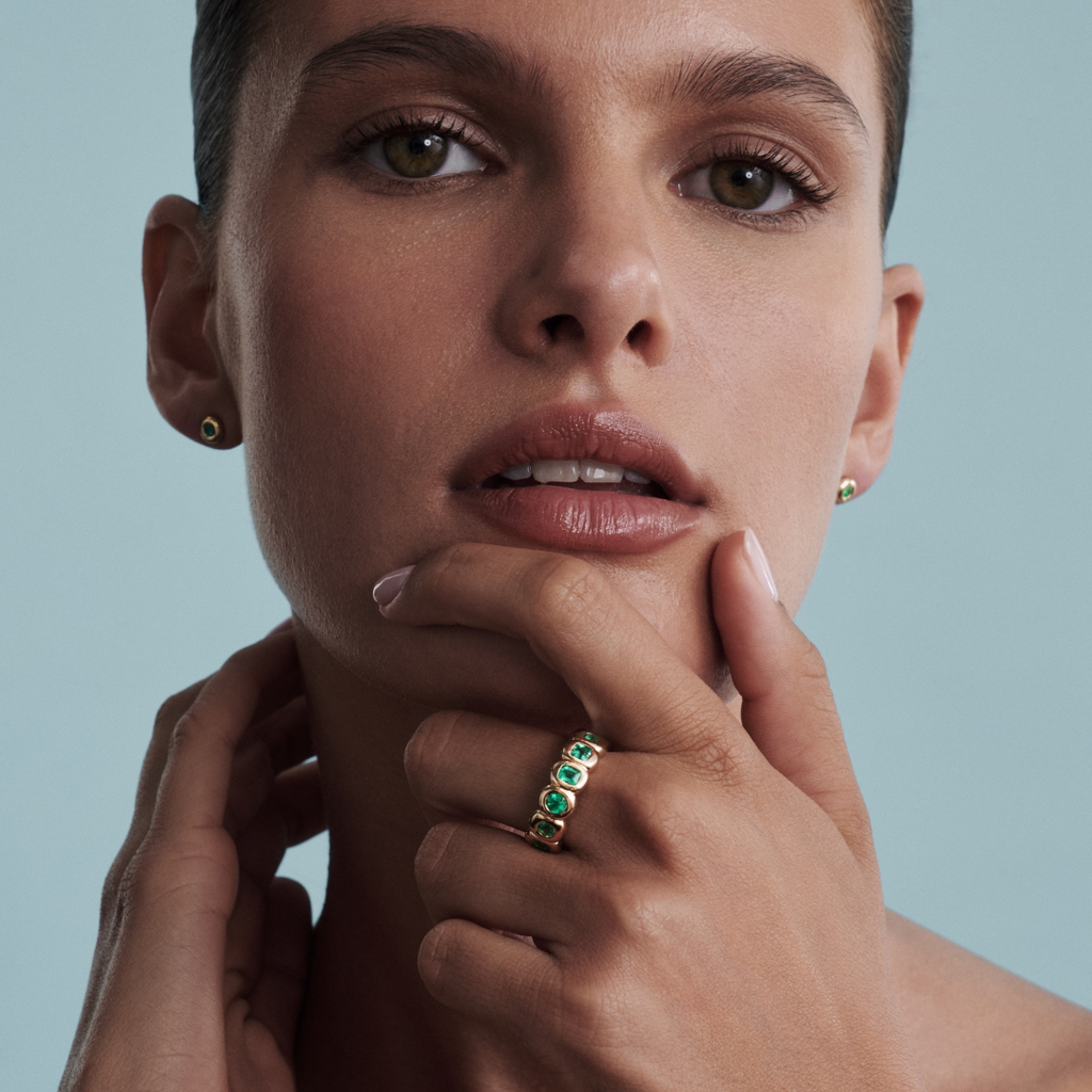 LINDELLI_Forma_Ring_Emerald_Yellow_Gold 