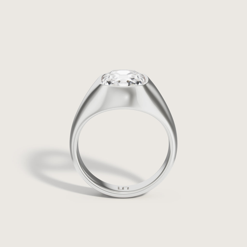 LINDELLI_Heritage_Antique_Cut_Cushion_Diamond_Signet_White_Gold