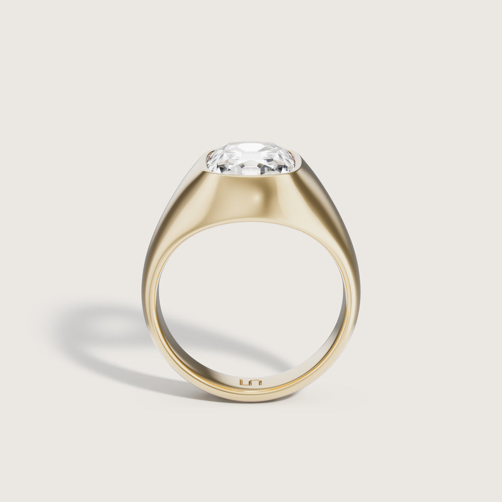 LINDELLI_Heritage_Antique_Cut_Cushion_Diamond_Signet_Yellow_Gold