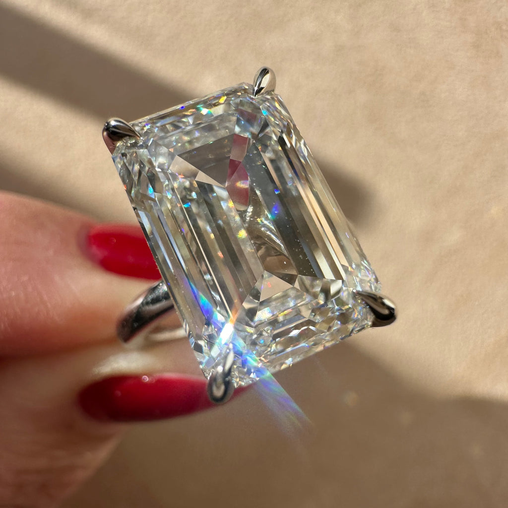 Allegra_Yellow_Gold_White_Gold_Emerald 