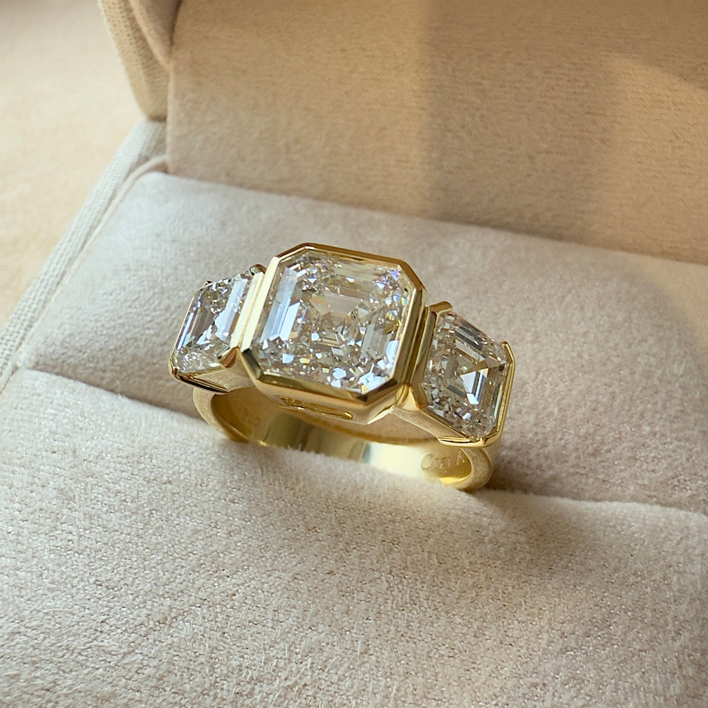 Batu_Diamond_Trilogy_Yellow_Gold_White_Gold_Platinum