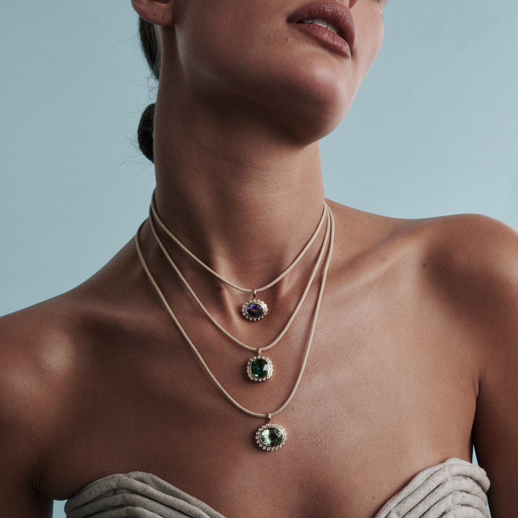 LINDELLI_Cactus_Flower_Pendant_Yellow_Gold_White_Gold