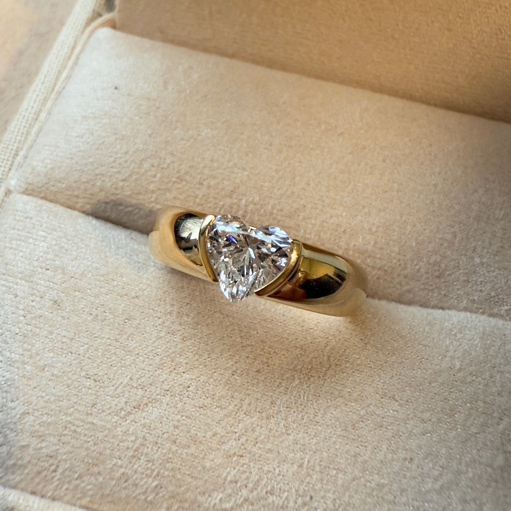 LINDELLI_Julep_Heart_Yellow_Gold_White_Gold_Platinum 