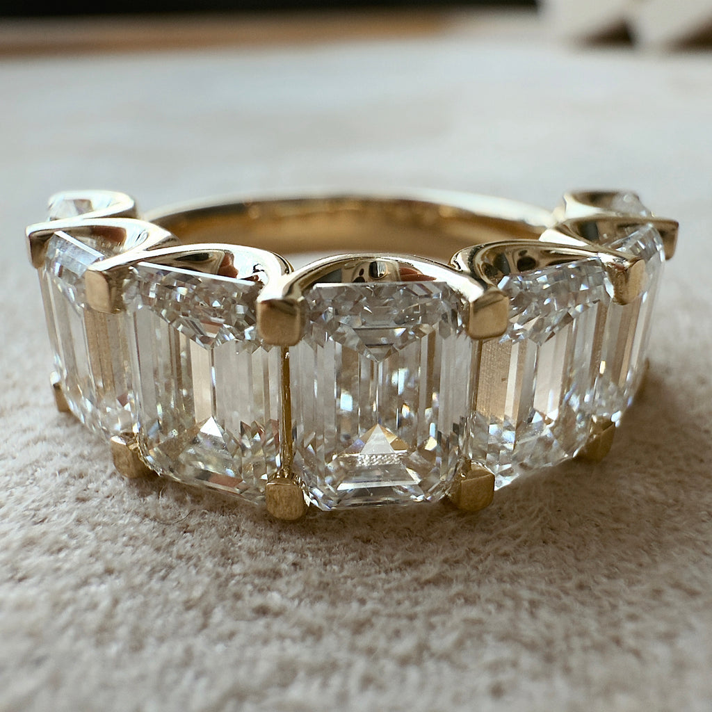 Valley_Emerald_Yellow_Gold_White_Gold_Platinum 