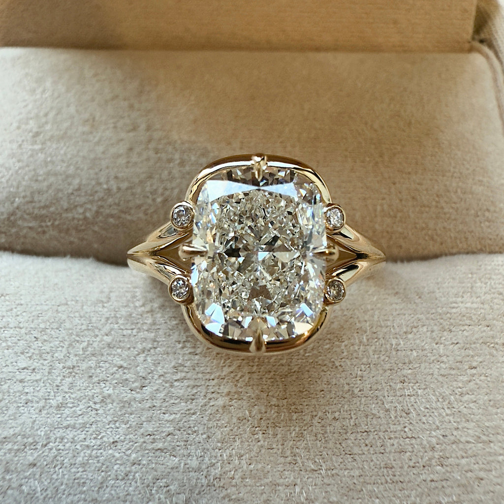 Lindelli Trace Ring Yellow_Gold_White_Gold_Platinum