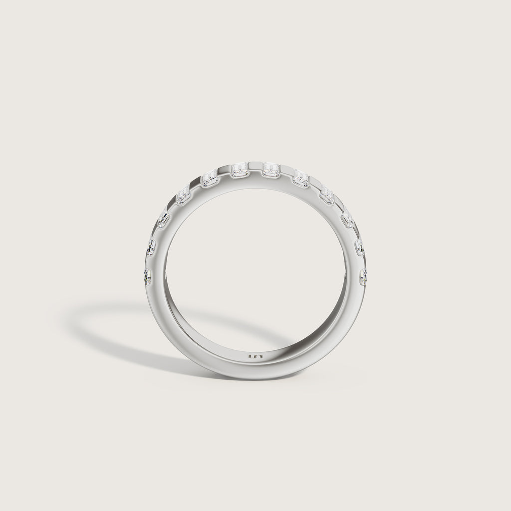 Lumi Ring | Baguette Diamond