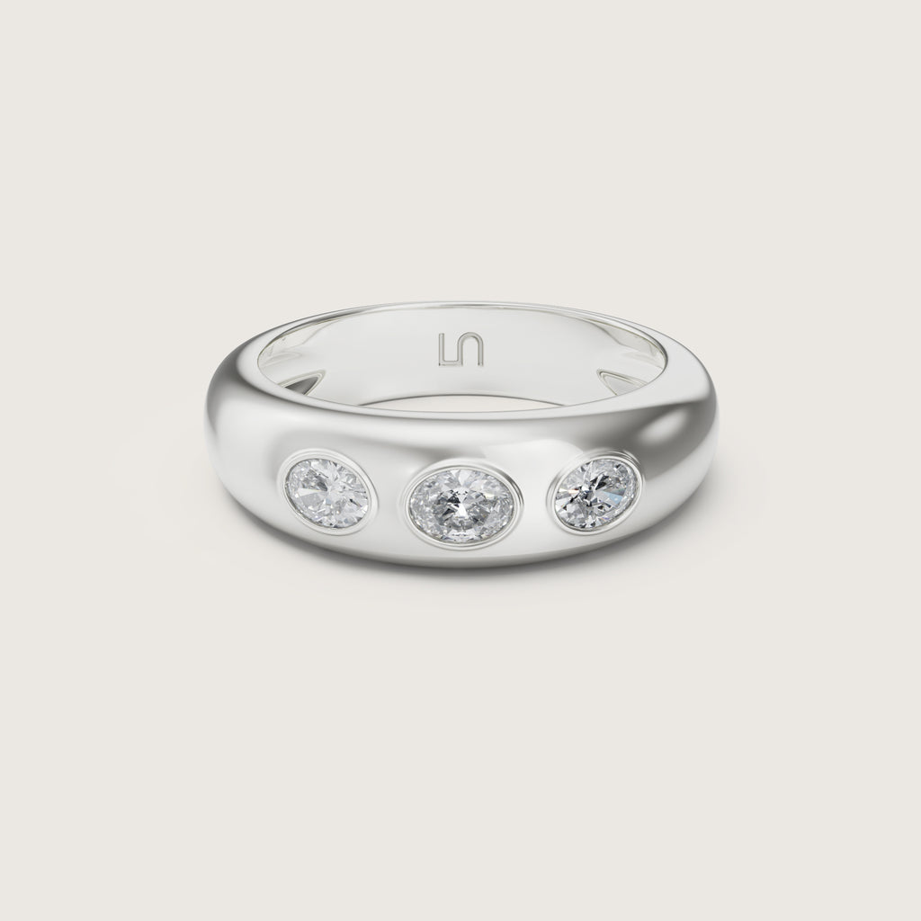 Marmont_Three_stone_Ring_White_Gold_Platinum 