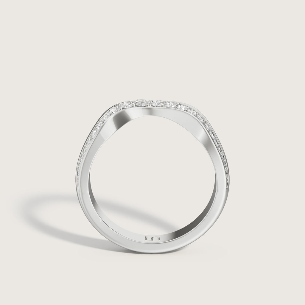 Melt Curved Diamond Band