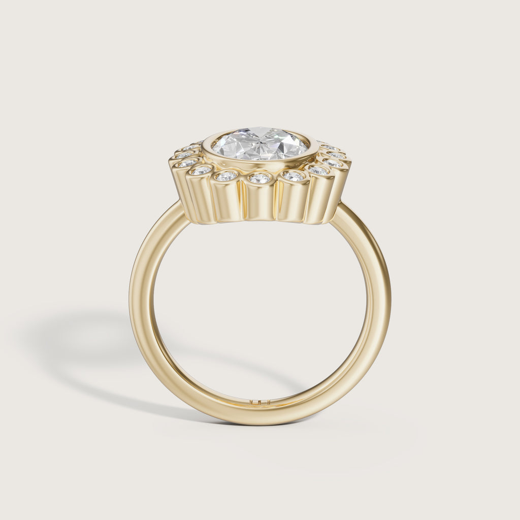 Glacé Oval Bezel Ring