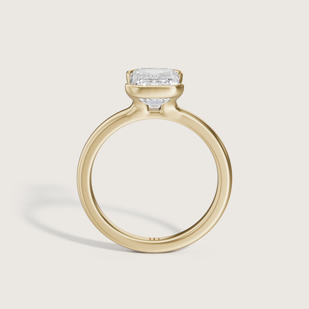 Soleil_Emerlad_Yellow_Gold
