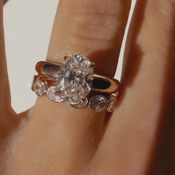 Marmont oval solitaire Yellow Gold White Gold