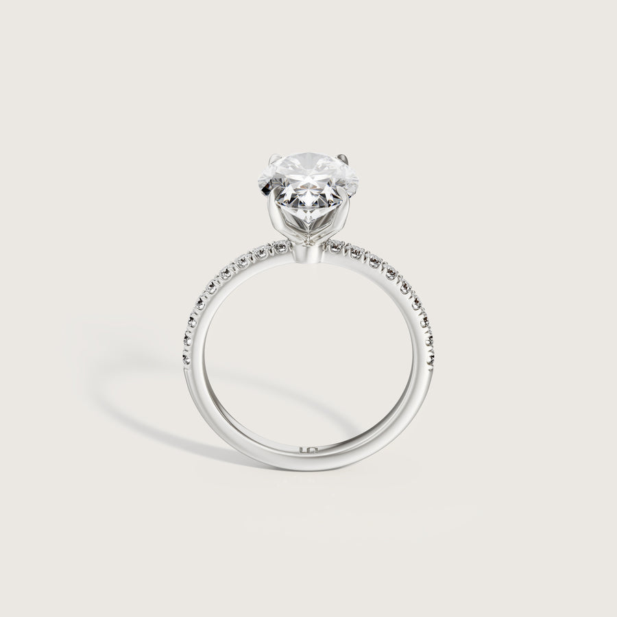 Icon Oval 4 Claw Diamond Solitaire Ring