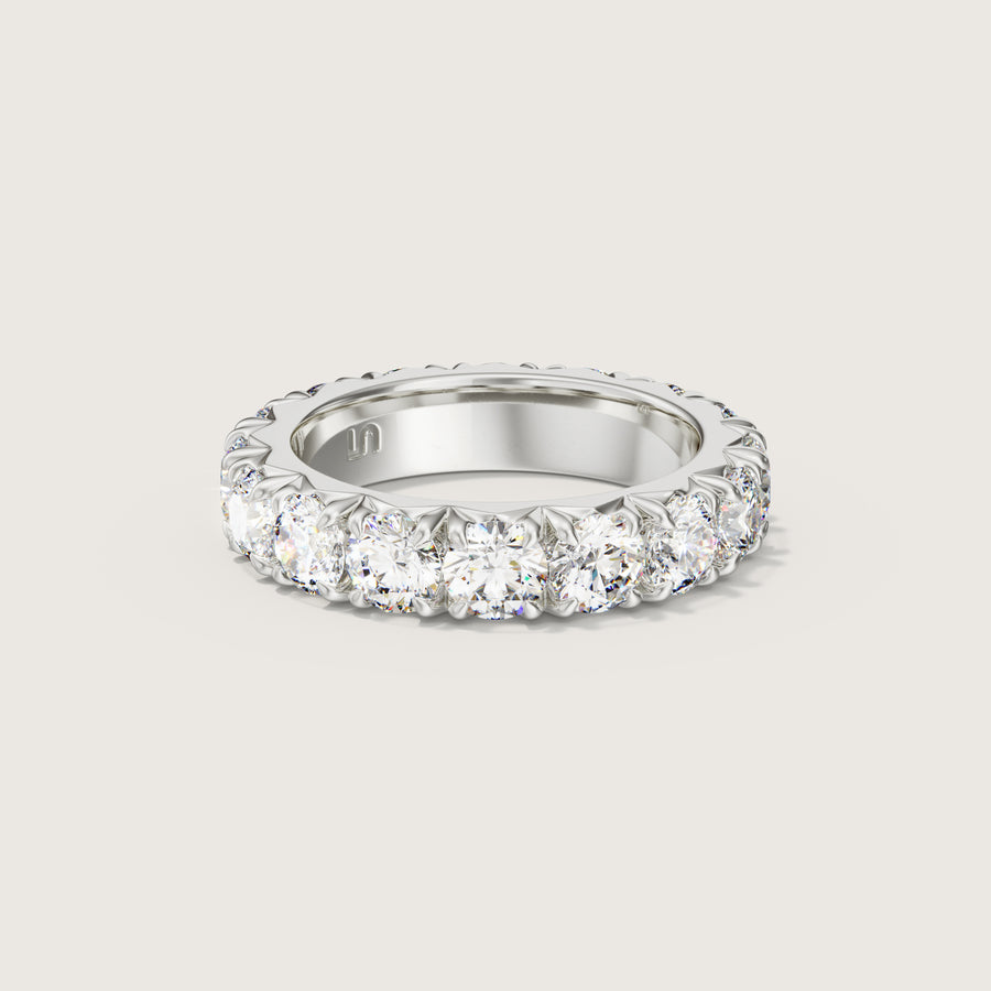 Hera Eternity Diamond Ring | Medium